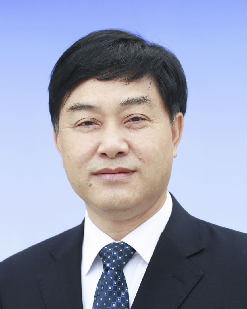 1 校长范彦江.jpg